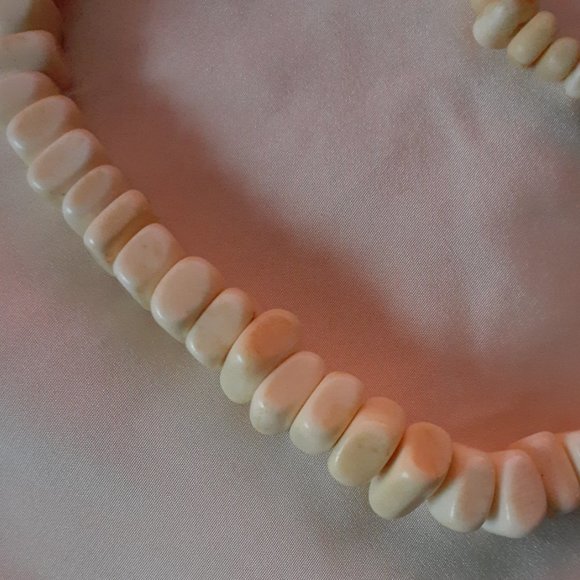 Vintage Necklace - Picture 6 of 10